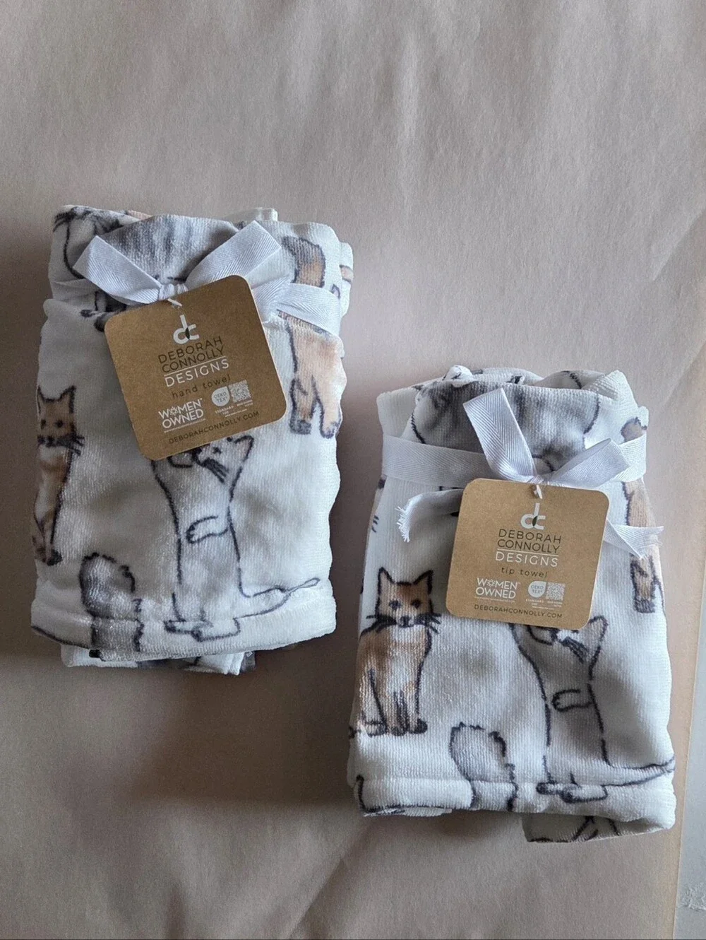 Deborah Connolly Designs Cats Bath Tip and Hand Towels Set